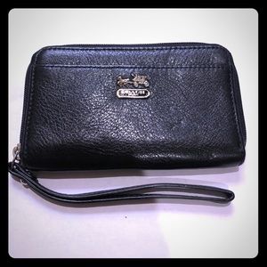 Coach wristlet wallet LIKE NEW condition unused